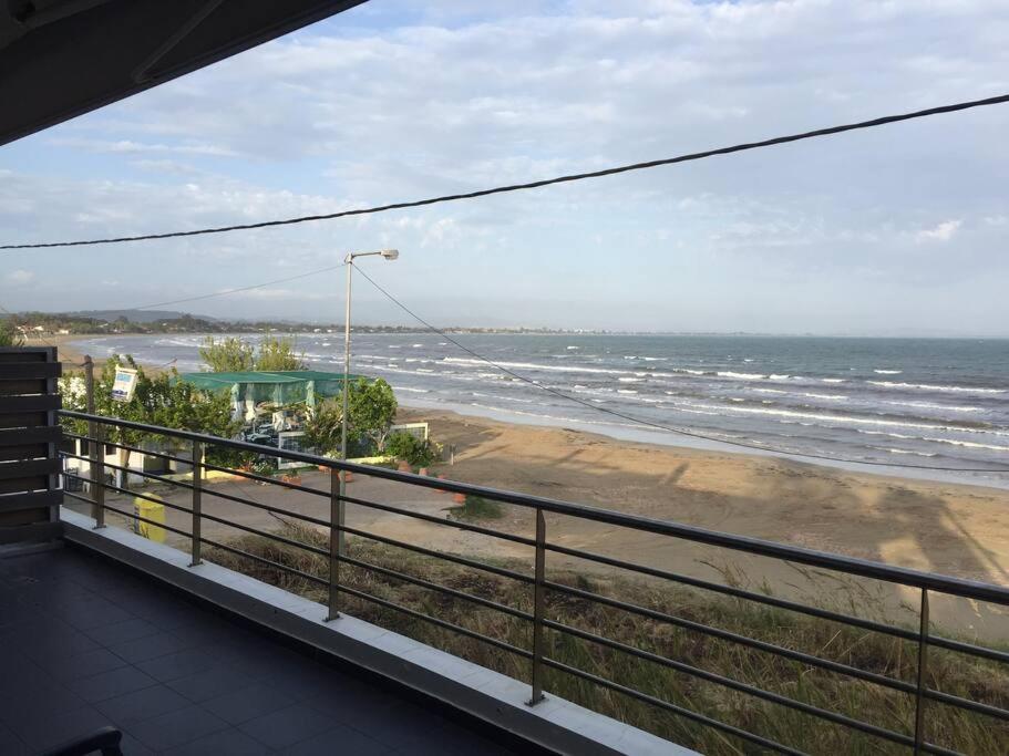 Irene Appartment กาตาโกลอน ภายนอก รูปภาพ