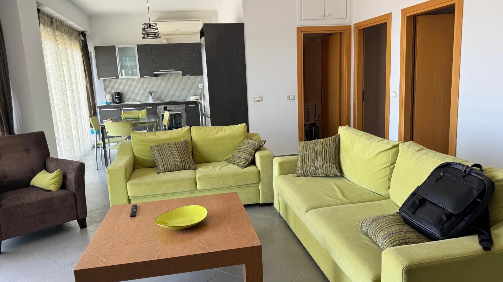 Irene Appartment กาตาโกลอน ภายนอก รูปภาพ
